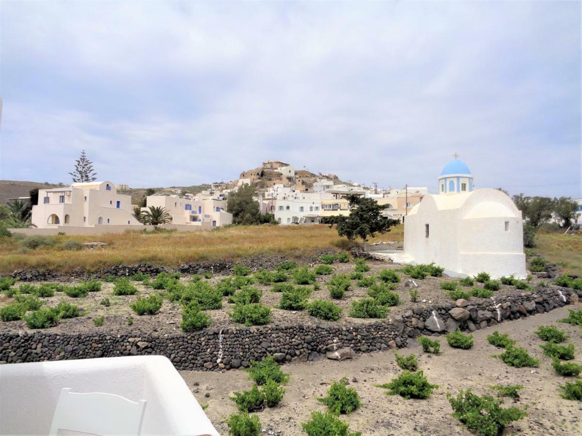 Adamastos Hotel Akrotiri  Exterior photo